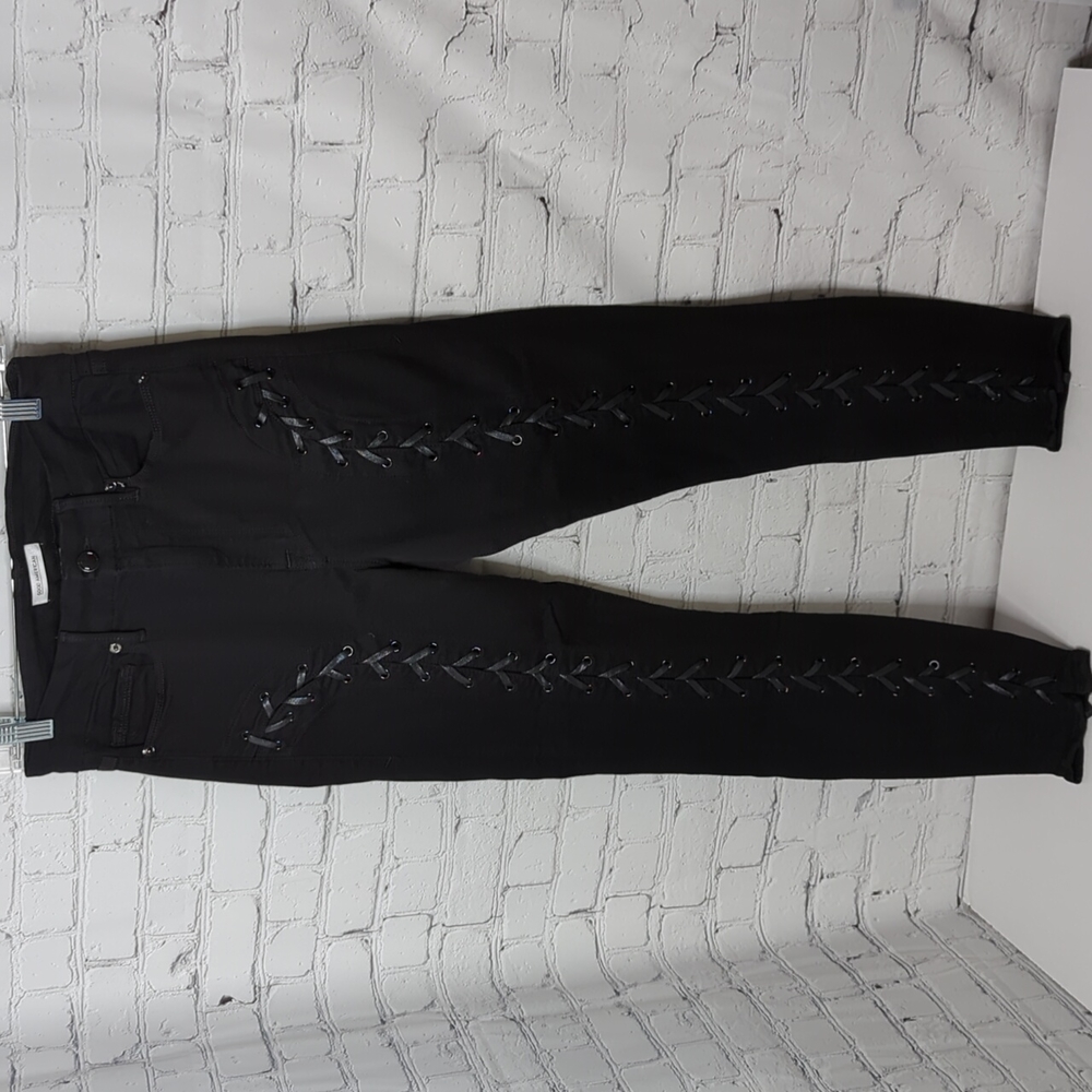 Good American Black Skinny Jeans with Lace-Up Detail